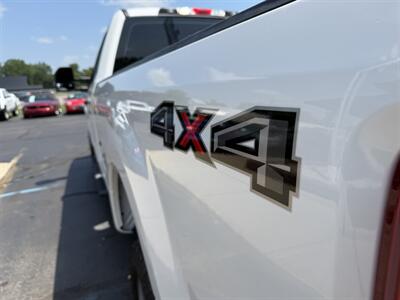 2019 Ford F-350 Super Duty XL  Supercab 4X4 - Photo 20 - Flushing, MI 48433