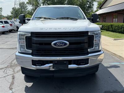 2019 Ford F-350 Super Duty XL  Supercab 4X4 - Photo 2 - Flushing, MI 48433