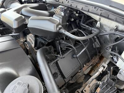 2019 Ford F-350 Super Duty XL  Supercab 4X4 - Photo 31 - Flushing, MI 48433