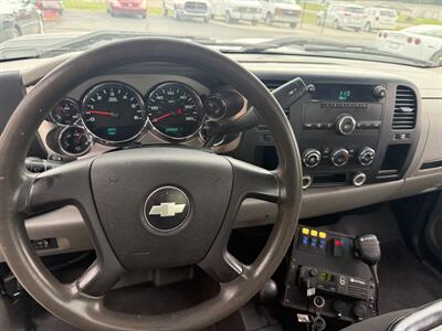 2010 Chevrolet Silverado 2500 HD 4X4  TOMMY GATE - Photo 30 - Flushing, MI 48433