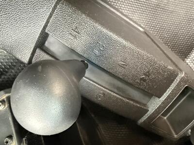 2010 Chevrolet Silverado 2500 HD 4X4  TOMMY GATE - Photo 28 - Flushing, MI 48433
