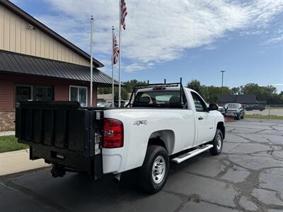 2010 Chevrolet Silverado 2500 HD 4X4  TOMMY GATE - Photo 9 - Flushing, MI 48433