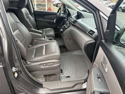 2011 Honda Odyssey Touring   - Photo 35 - Flushing, MI 48433