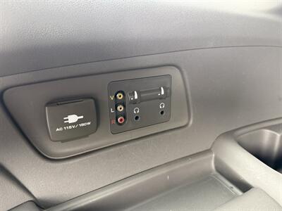 2011 Honda Odyssey Touring   - Photo 33 - Flushing, MI 48433