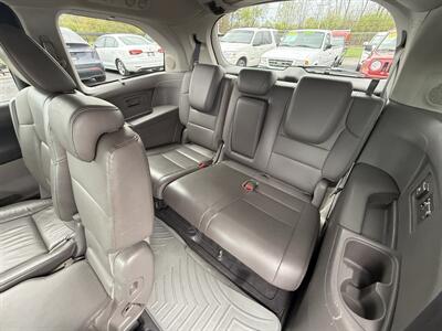 2011 Honda Odyssey Touring   - Photo 25 - Flushing, MI 48433
