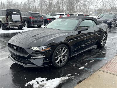 2020 Ford Mustang EcoBoost  Convertible - Photo 3 - Flushing, MI 48433