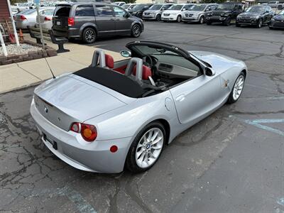 2004 BMW Z4 2.5i Roadster 5-Speed Manual - Photo 6 - Flushing, MI 48433