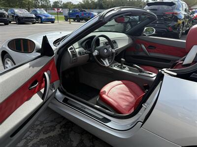 2004 BMW Z4 2.5i Roadster 5-Speed Manual - Photo 33 - Flushing, MI 48433