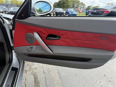 2004 BMW Z4 2.5i Roadster 5-Speed Manual - Photo 43 - Flushing, MI 48433