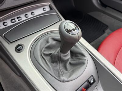 2004 BMW Z4 2.5i Roadster 5-Speed Manual - Photo 4 - Flushing, MI 48433