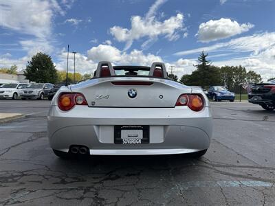 2004 BMW Z4 2.5i Roadster 5-Speed Manual - Photo 18 - Flushing, MI 48433