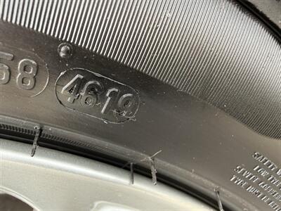 2004 BMW Z4 2.5i Roadster 5-Speed Manual - Photo 46 - Flushing, MI 48433
