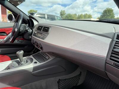 2004 BMW Z4 2.5i Roadster 5-Speed Manual - Photo 41 - Flushing, MI 48433
