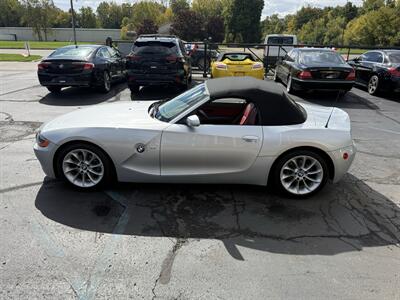 2004 BMW Z4 2.5i Roadster 5-Speed Manual - Photo 14 - Flushing, MI 48433