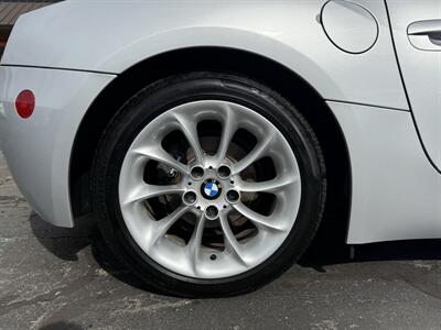 2004 BMW Z4 2.5i Roadster 5-Speed Manual - Photo 21 - Flushing, MI 48433