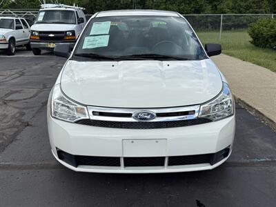 2011 Ford Focus SE   - Photo 3 - Flushing, MI 48433