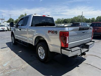 2022 Ford F-350 Super Duty XLT FX4 4X4 - Photo 8 - Flushing, MI 48433