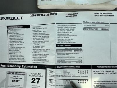 2009 Chevrolet Impala LTZ   - Photo 24 - Flushing, MI 48433
