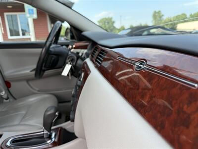 2009 Chevrolet Impala LTZ   - Photo 23 - Flushing, MI 48433