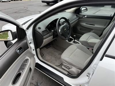 2008 Chevrolet Cobalt LT   - Photo 10 - Flushing, MI 48433