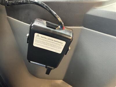 2024 Ford E-350 SD  17' Rockford Box - Photo 15 - Flushing, MI 48433