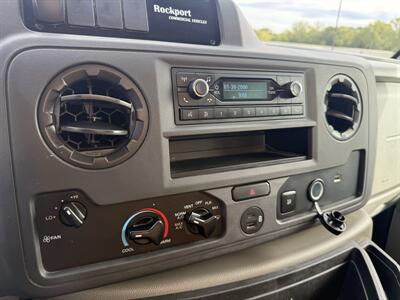 2024 Ford E-350 SD  17' Rockford Box - Photo 16 - Flushing, MI 48433