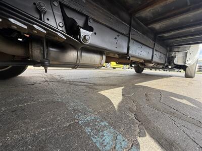 2024 Ford E-350 SD  17' Rockford Box - Photo 38 - Flushing, MI 48433