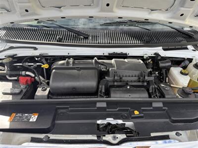 2024 Ford E-350 SD  17' Rockford Box - Photo 44 - Flushing, MI 48433