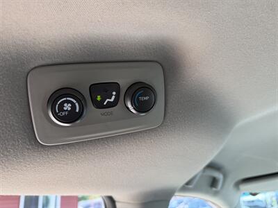 2011 Toyota Sienna LE 8-Passenger   - Photo 25 - Flushing, MI 48433