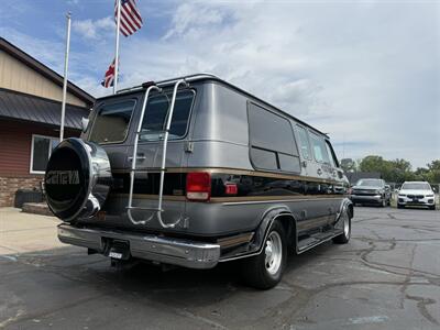 1991 GMC Vandura G2500 Geneva Conversion - Photo 9 - Flushing, MI 48433