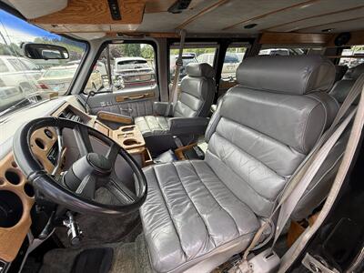 1991 GMC Vandura G2500 Geneva Conversion - Photo 11 - Flushing, MI 48433