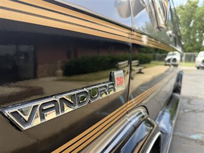 1991 GMC Vandura G2500 Geneva Conversion - Photo 13 - Flushing, MI 48433