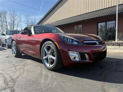 2009 Saturn SKY Red Line  5-Speed Manual - Photo 4 - Flushing, MI 48433