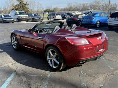 2009 Saturn SKY Red Line  5-Speed Manual - Photo 9 - Flushing, MI 48433