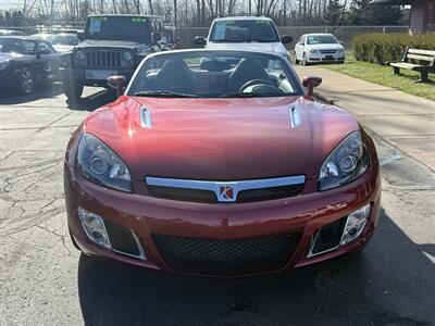 2009 Saturn SKY Red Line  5-Speed Manual - Photo 3 - Flushing, MI 48433