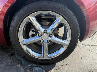 2009 Saturn SKY Red Line  5-Speed Manual - Photo 17 - Flushing, MI 48433