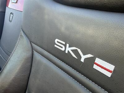 2009 Saturn SKY Red Line  5-Speed Manual - Photo 23 - Flushing, MI 48433