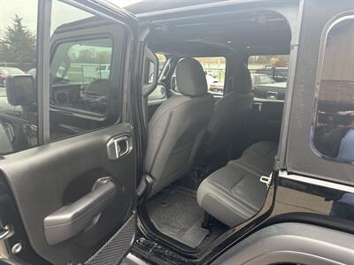 2024 Jeep Wrangler 4-Door Willys   - Photo 18 - Flushing, MI 48433