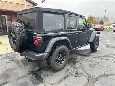 2024 Jeep Wrangler 4-Door Willys   - Photo 5 - Flushing, MI 48433