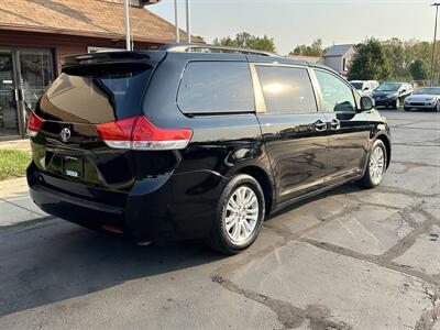 2013 Toyota Sienna XLE 8-Passenger   - Photo 5 - Flushing, MI 48433