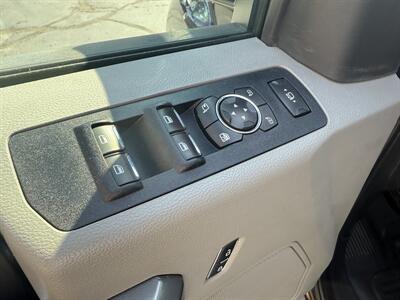 2020 Ford F-350 Super Duty XLT  4X4 - Photo 24 - Flushing, MI 48433