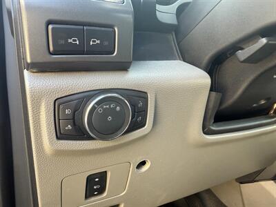 2020 Ford F-350 Super Duty XLT  4X4 - Photo 26 - Flushing, MI 48433