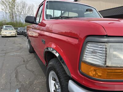 1995 Ford F-150 XL   - Photo 11 - Flushing, MI 48433