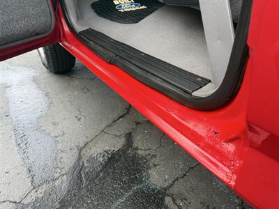 1995 Ford F-150 XL   - Photo 22 - Flushing, MI 48433