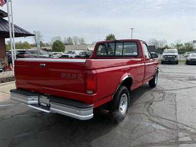 1995 Ford F-150 XL   - Photo 7 - Flushing, MI 48433