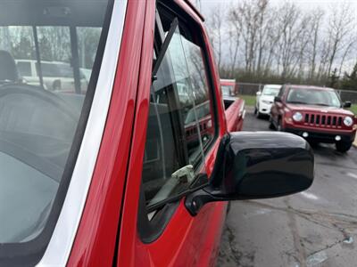 1995 Ford F-150 XL   - Photo 32 - Flushing, MI 48433