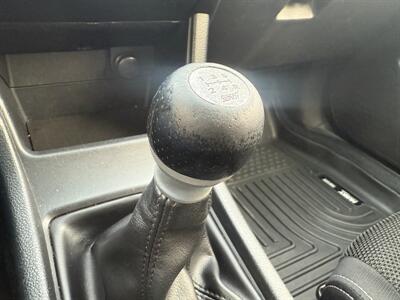 2014 Subaru XV Crosstrek 2.0i Premium AWD  5-Speed Manual - Photo 10 - Flushing, MI 48433