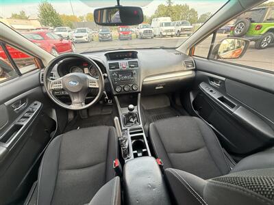 2014 Subaru XV Crosstrek 2.0i Premium AWD  5-Speed Manual - Photo 9 - Flushing, MI 48433
