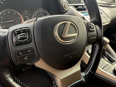 2015 Lexus NX 200t AWD   - Photo 19 - Flushing, MI 48433