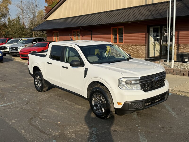 2024 Ford Maverick XLT  FWD - Photo 1 - Flushing, MI 48433